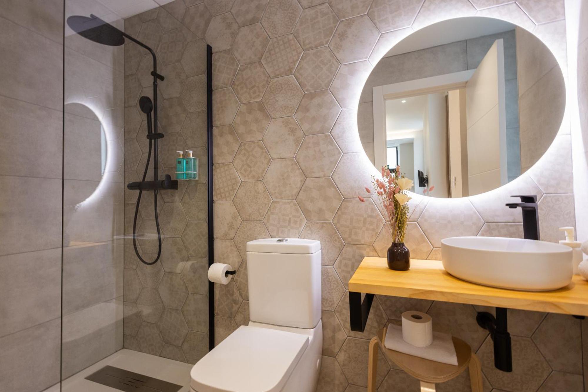 Florit Flats - The Trafalgar Appartement Valence