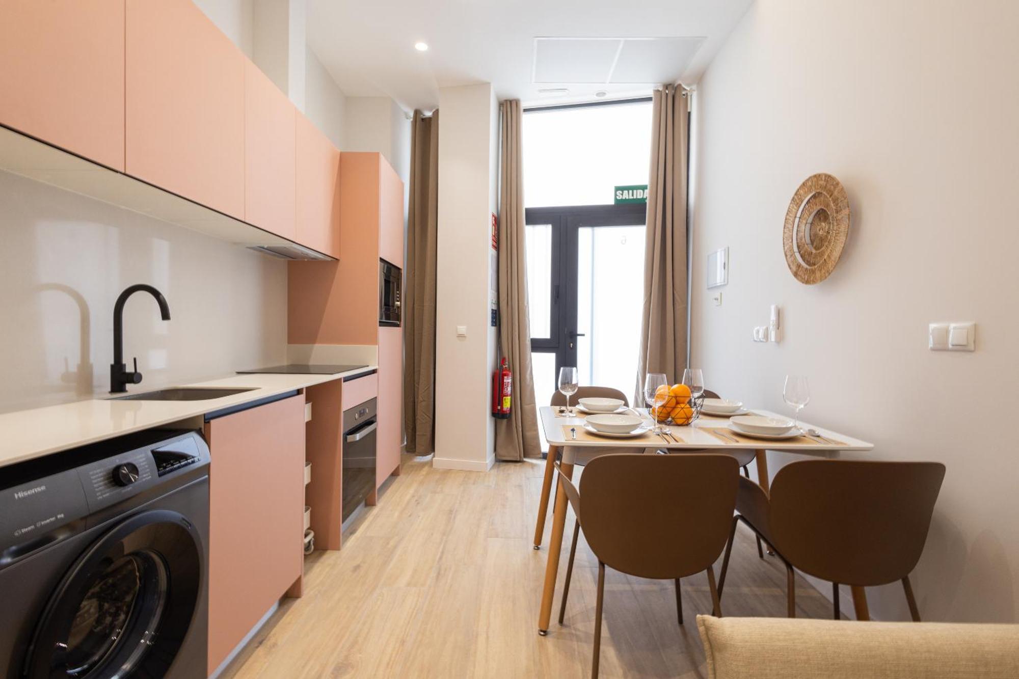Florit Flats - The Trafalgar Valence