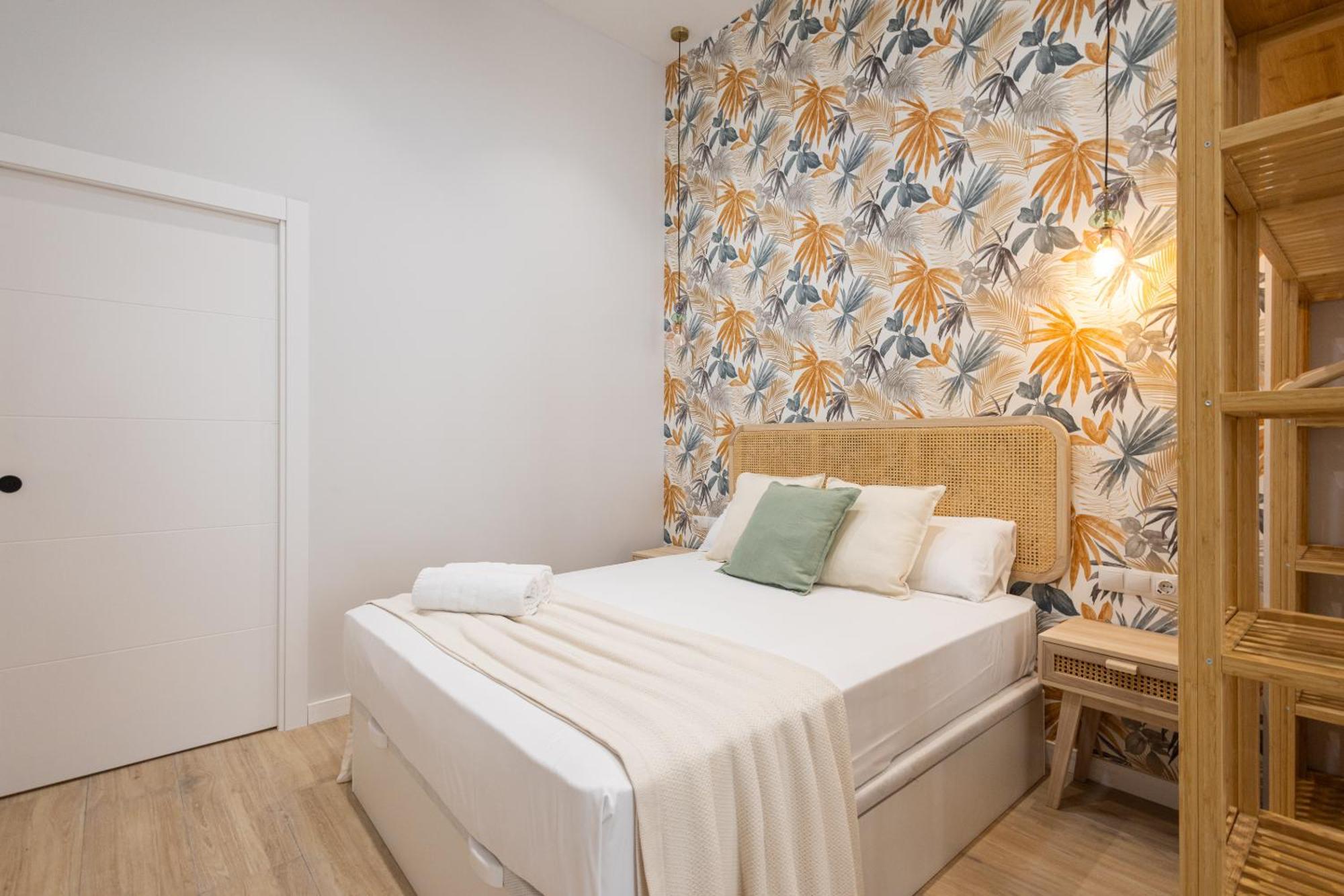 Florit Flats - The Trafalgar I Valence